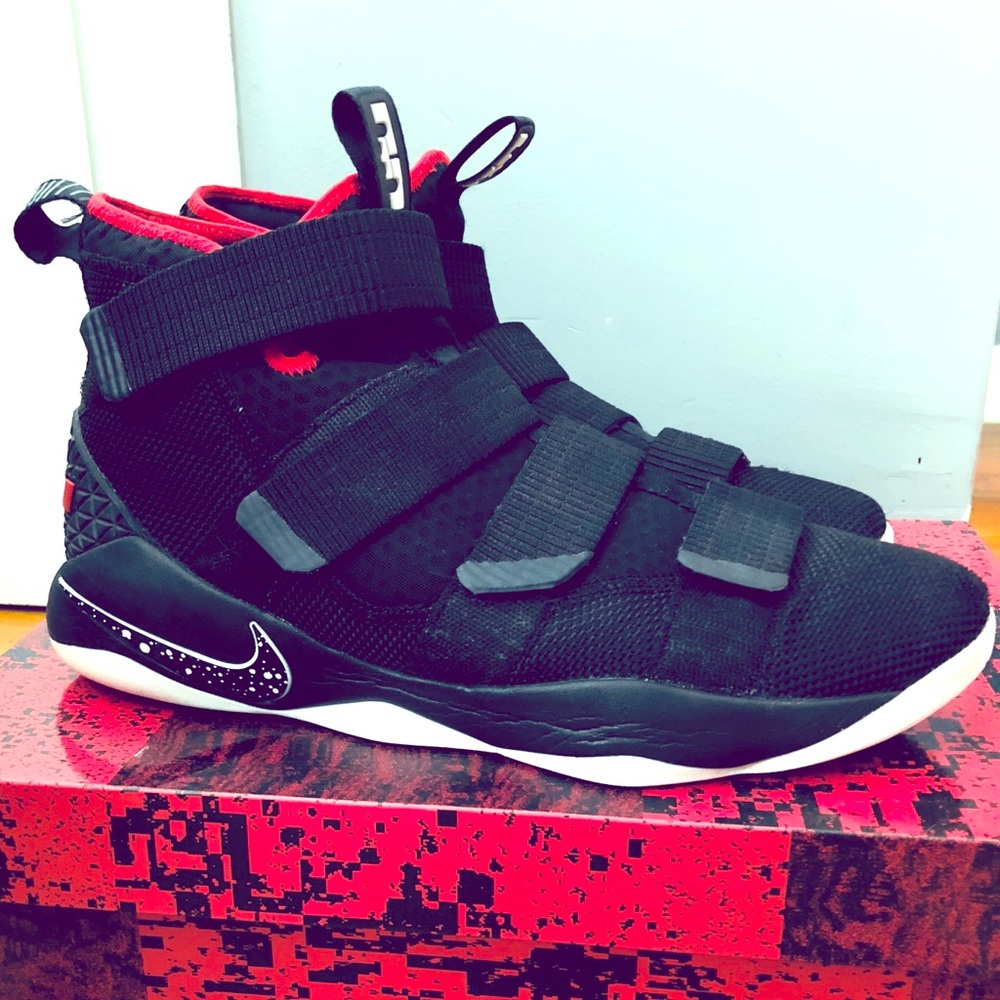 New Nike Lebron Soldier 11